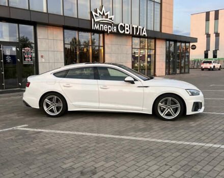 Белый Ауди А5, объемом двигателя 1.98 л и пробегом 58 тыс. км за 28000 $, фото 16 на Automoto.ua