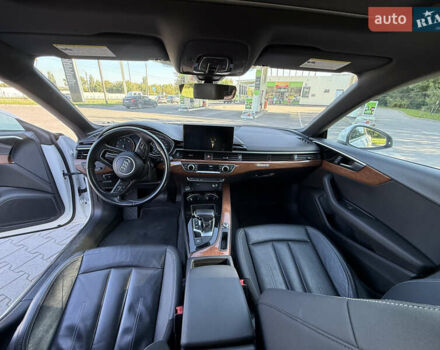 Білий Ауді A5, об'ємом двигуна 1.98 л та пробігом 138 тис. км за 29999 $, фото 21 на Automoto.ua