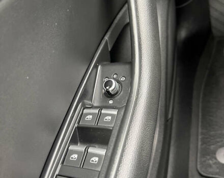 Белый Ауди А5, объемом двигателя 1.98 л и пробегом 58 тыс. км за 28000 $, фото 18 на Automoto.ua