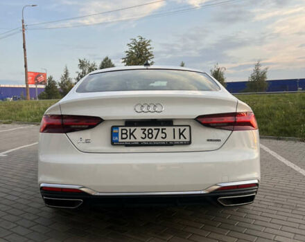 Белый Ауди А5, объемом двигателя 1.98 л и пробегом 58 тыс. км за 28000 $, фото 10 на Automoto.ua