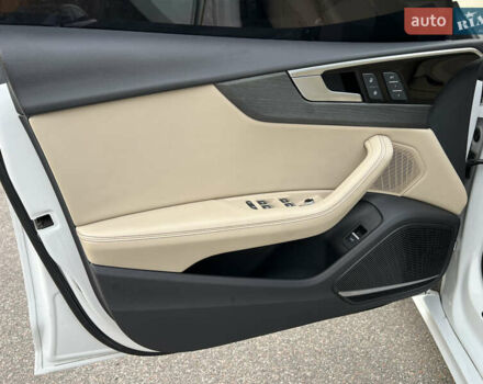 Белый Ауди А5, объемом двигателя 2 л и пробегом 143 тыс. км за 29999 $, фото 35 на Automoto.ua