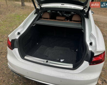 Ауді A5 2021 у Черкасах на Automoto.ua Білий Ауді A5, об'ємом двигуна 1.98 л та пробігом 65 тис. км за 33400 $, фото 19 на Automoto.ua