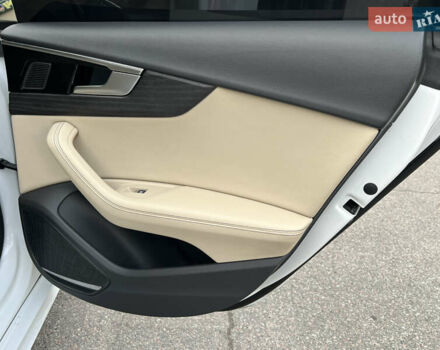 Белый Ауди А5, объемом двигателя 2 л и пробегом 143 тыс. км за 29999 $, фото 41 на Automoto.ua