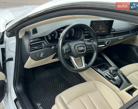 Белый Ауди А5, объемом двигателя 2 л и пробегом 143 тыс. км за 29999 $, фото 18 на Automoto.ua