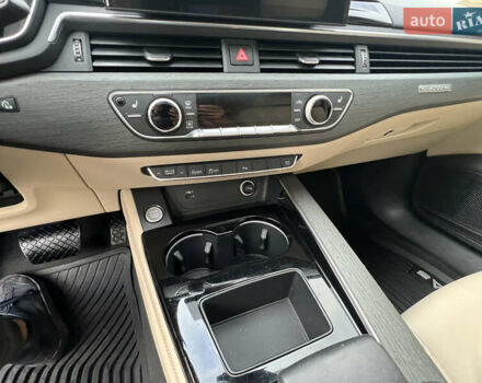 Белый Ауди А5, объемом двигателя 2 л и пробегом 143 тыс. км за 29999 $, фото 28 на Automoto.ua