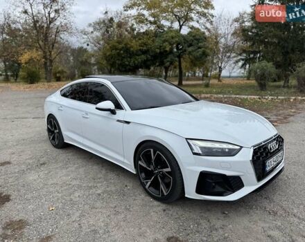 Ауді A5 2022 у Чугуеве на Automoto.ua Білий Ауді A5, об'ємом двигуна 2 л та пробігом 41 тис. км за 28999 $, фото 1 на Automoto.ua