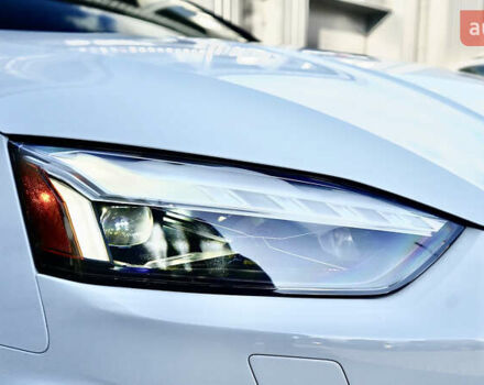 Белый Ауди А5, объемом двигателя 2 л и пробегом 34 тыс. км за 43200 $, фото 4 на Automoto.ua