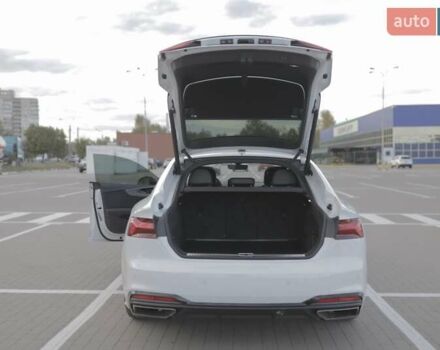 Білий Ауді A5, об'ємом двигуна 1.98 л та пробігом 13 тис. км за 41500 $, фото 13 на Automoto.ua