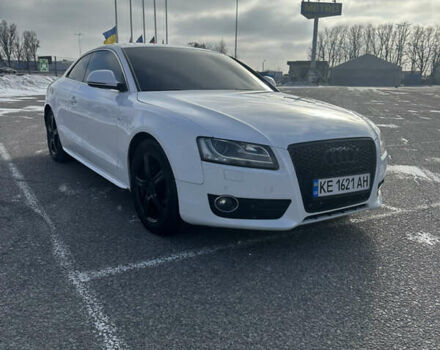 Белый Ауди А5, объемом двигателя 2.7 л и пробегом 251 тыс. км за 9000 $, фото 1 на Automoto.ua