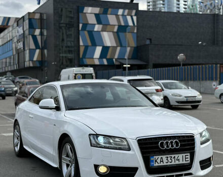 Белый Ауди А5, объемом двигателя 2.7 л и пробегом 251 тыс. км за 8500 $, фото 1 на Automoto.ua
