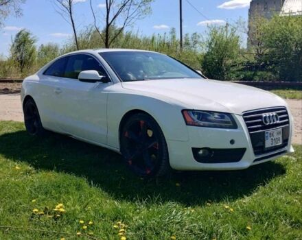 Білий Ауді A5, об'ємом двигуна 1.98 л та пробігом 256 тис. км за 8800 $, фото 1 на Automoto.ua