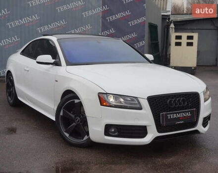 Белый Ауди А5, объемом двигателя 1.98 л и пробегом 91 тыс. км за 12500 $, фото 1 на Automoto.ua