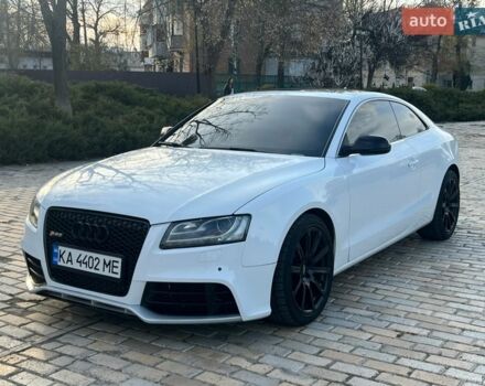Белый Ауди А5, объемом двигателя 1.98 л и пробегом 233 тыс. км за 8900 $, фото 1 на Automoto.ua