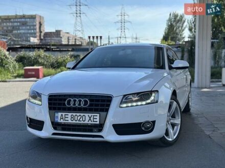 Ауди А5 2011 в Днепре (Днепропетровске) на Automoto.ua Белый Ауди А5, объемом двигателя 1.98 л и пробегом 139 тыс. км за 13999 $, фото 1 на Automoto.ua