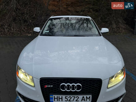 Білий Ауді A5, об'ємом двигуна 1.98 л та пробігом 223 тис. км за 11300 $, фото 1 на Automoto.ua
