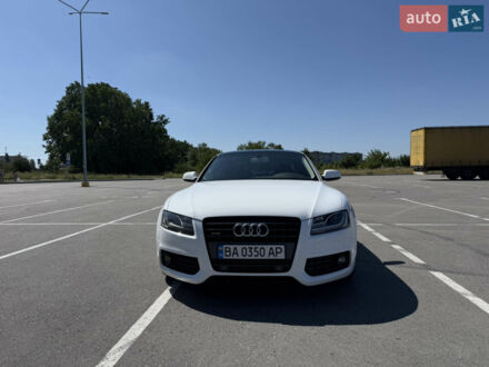 Білий Ауді A5, об'ємом двигуна 1.98 л та пробігом 152 тис. км за 10000 $, фото 1 на Automoto.ua