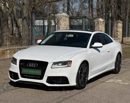 Білий Ауді A5, об'ємом двигуна 2 л та пробігом 222 тис. км за 8900 $, фото 1 на Automoto.ua