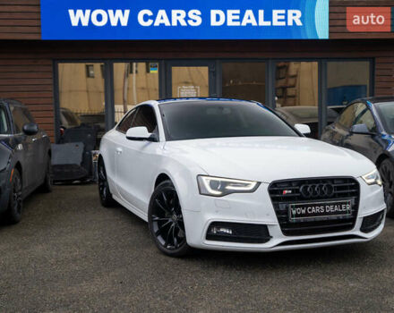 Білий Ауді A5, об'ємом двигуна 2 л та пробігом 155 тис. км за 13000 $, фото 1 на Automoto.ua