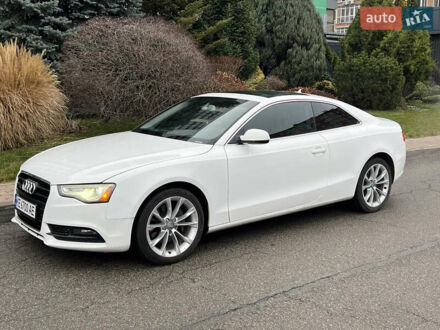 Белый Ауди А5, объемом двигателя 1.98 л и пробегом 171 тыс. км за 10700 $, фото 1 на Automoto.ua