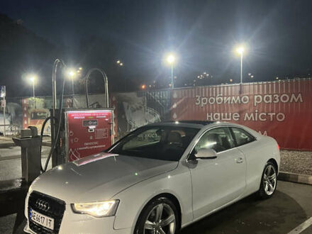 Белый Ауди А5, объемом двигателя 2 л и пробегом 260 тыс. км за 10500 $, фото 1 на Automoto.ua