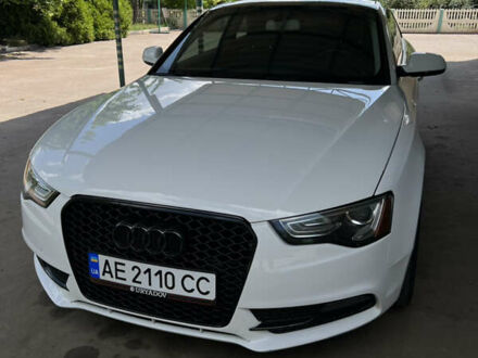 Ауди А5 2015 в Кривом Роге на Automoto.ua Белый Ауди А5, объемом двигателя 2 л и пробегом 103 тыс. км за 13600 $, фото 1 на Automoto.ua