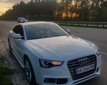 Белый Ауди А5, объемом двигателя 1.98 л и пробегом 100 тыс. км за 15500 $, фото 1 на Automoto.ua