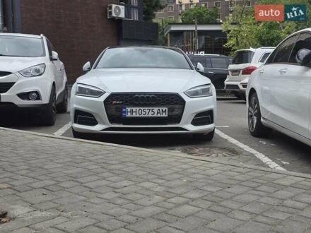 Ауди А5 2016 в Одессе на Automoto.ua Белый Ауди А5, объемом двигателя 2 л и пробегом 155 тыс. км за 19500 $, фото 1 на Automoto.ua