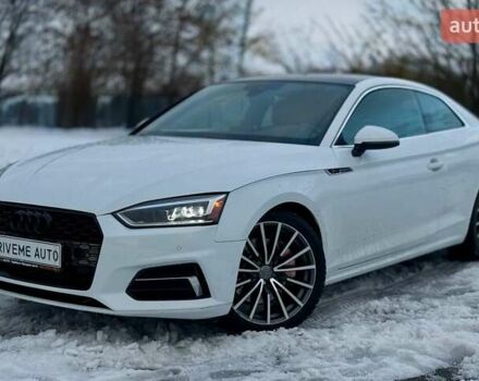 Белый Ауди А5, объемом двигателя 1.98 л и пробегом 177 тыс. км за 17999 $, фото 1 на Automoto.ua