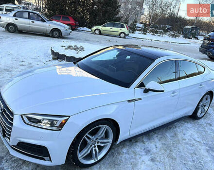 Білий Ауді A5, об'ємом двигуна 1.98 л та пробігом 94 тис. км за 25600 $, фото 1 на Automoto.ua