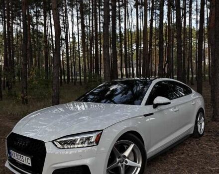 Белый Ауди А5, объемом двигателя 1.98 л и пробегом 132 тыс. км за 26000 $, фото 1 на Automoto.ua