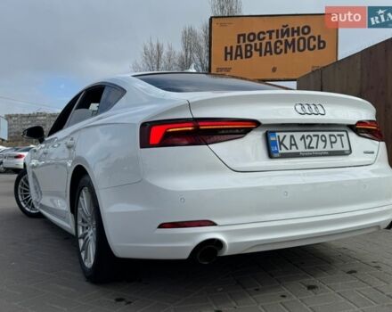Белый Ауди А5, объемом двигателя 1.98 л и пробегом 203 тыс. км за 20900 $, фото 1 на Automoto.ua