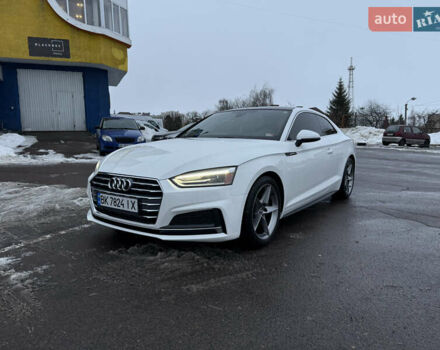 Белый Ауди А5, объемом двигателя 1.98 л и пробегом 98 тыс. км за 22500 $, фото 1 на Automoto.ua