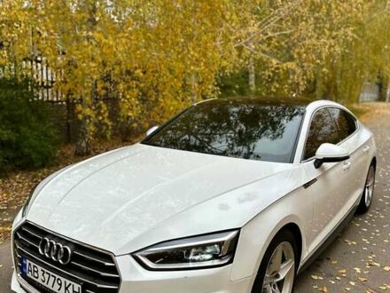 Белый Ауди А5, объемом двигателя 1.98 л и пробегом 190 тыс. км за 21000 $, фото 1 на Automoto.ua