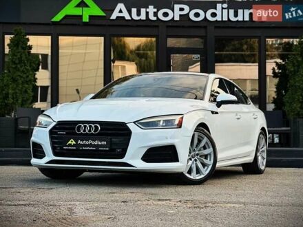 Ауди А5 2017 в Киеве на Automoto.ua Белый Ауди А5, объемом двигателя 1.98 л и пробегом 80 тыс. км за 18900 $, фото 1 на Automoto.ua