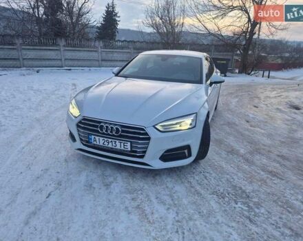 Белый Ауди А5, объемом двигателя 1.97 л и пробегом 61 тыс. км за 31888 $, фото 1 на Automoto.ua