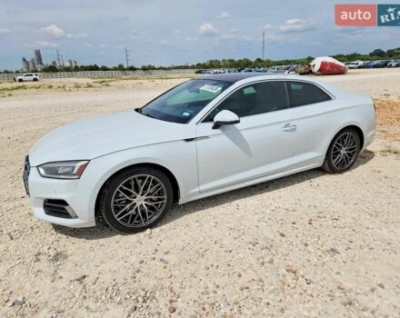 Белый Ауди А5, объемом двигателя 1.98 л и пробегом 139 тыс. км за 5700 $, фото 1 на Automoto.ua