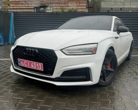 Белый Ауди А5, объемом двигателя 2 л и пробегом 214 тыс. км за 17999 $, фото 1 на Automoto.ua