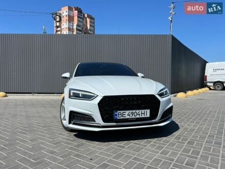 Білий Ауді A5, об'ємом двигуна 2 л та пробігом 104 тис. км за 27600 $, фото 1 на Automoto.ua