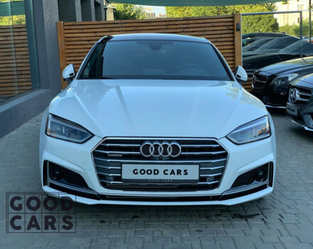 Білий Ауді A5, об'ємом двигуна 2 л та пробігом 125 тис. км за 38000 $, фото 1 на Automoto.ua