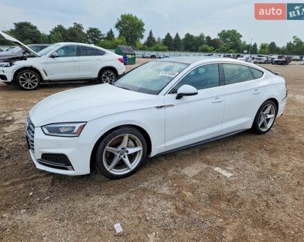 Белый Ауди А5, объемом двигателя 2 л и пробегом 126 тыс. км за 5000 $, фото 1 на Automoto.ua