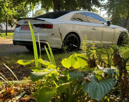 Белый Ауди А5, объемом двигателя 2 л и пробегом 209 тыс. км за 18500 $, фото 1 на Automoto.ua
