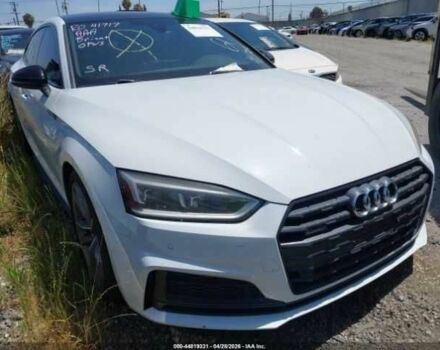 Белый Ауди А5, объемом двигателя 2 л и пробегом 56 тыс. км за 6500 $, фото 1 на Automoto.ua