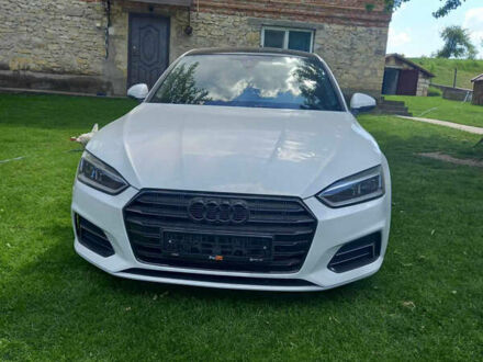 Білий Ауді A5, об'ємом двигуна 1.98 л та пробігом 129 тис. км за 26999 $, фото 1 на Automoto.ua