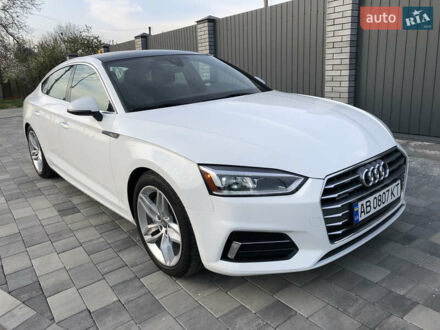 Ауді A5 2019 у Вінниці на Automoto.ua Білий Ауді A5, об'ємом двигуна 1.98 л та пробігом 171 тис. км за 26200 $, фото 1 на Automoto.ua