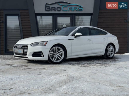 Белый Ауди А5, объемом двигателя 1.98 л и пробегом 172 тыс. км за 23299 $, фото 1 на Automoto.ua