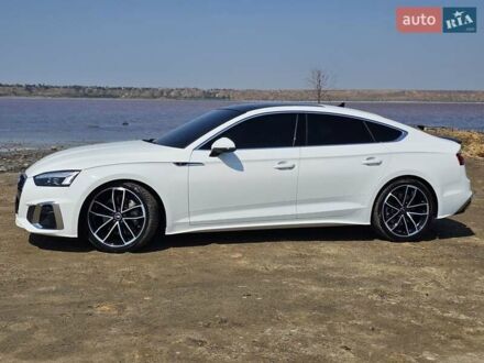 Белый Ауди А5, объемом двигателя 1.98 л и пробегом 53 тыс. км за 43000 $, фото 1 на Automoto.ua