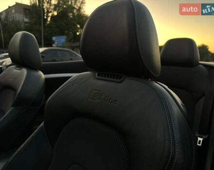 Ауді A5 2010 у Кам'янське (Дніпродзержинськ) на Automoto.ua Чорний Ауді A5, об'ємом двигуна 2 л та пробігом 191 тис. км за 10900 $, фото 17 на Automoto.ua