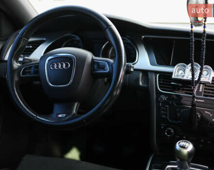 Ауди А5 2010 в Ровно на Automoto.ua Черный Ауди А5, объемом двигателя 1.98 л и пробегом 294 тыс. км за 12500 $, фото 13 на Automoto.ua