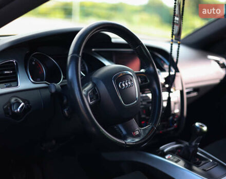 Ауди А5 2010 в Ровно на Automoto.ua Черный Ауди А5, объемом двигателя 1.98 л и пробегом 294 тыс. км за 12500 $, фото 14 на Automoto.ua