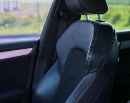 Ауди А5 2010 в Ровно на Automoto.ua Черный Ауди А5, объемом двигателя 1.98 л и пробегом 294 тыс. км за 12500 $, фото 20 на Automoto.ua